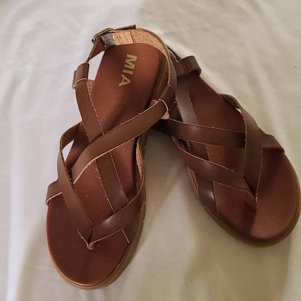 MIA Sandals Size 9